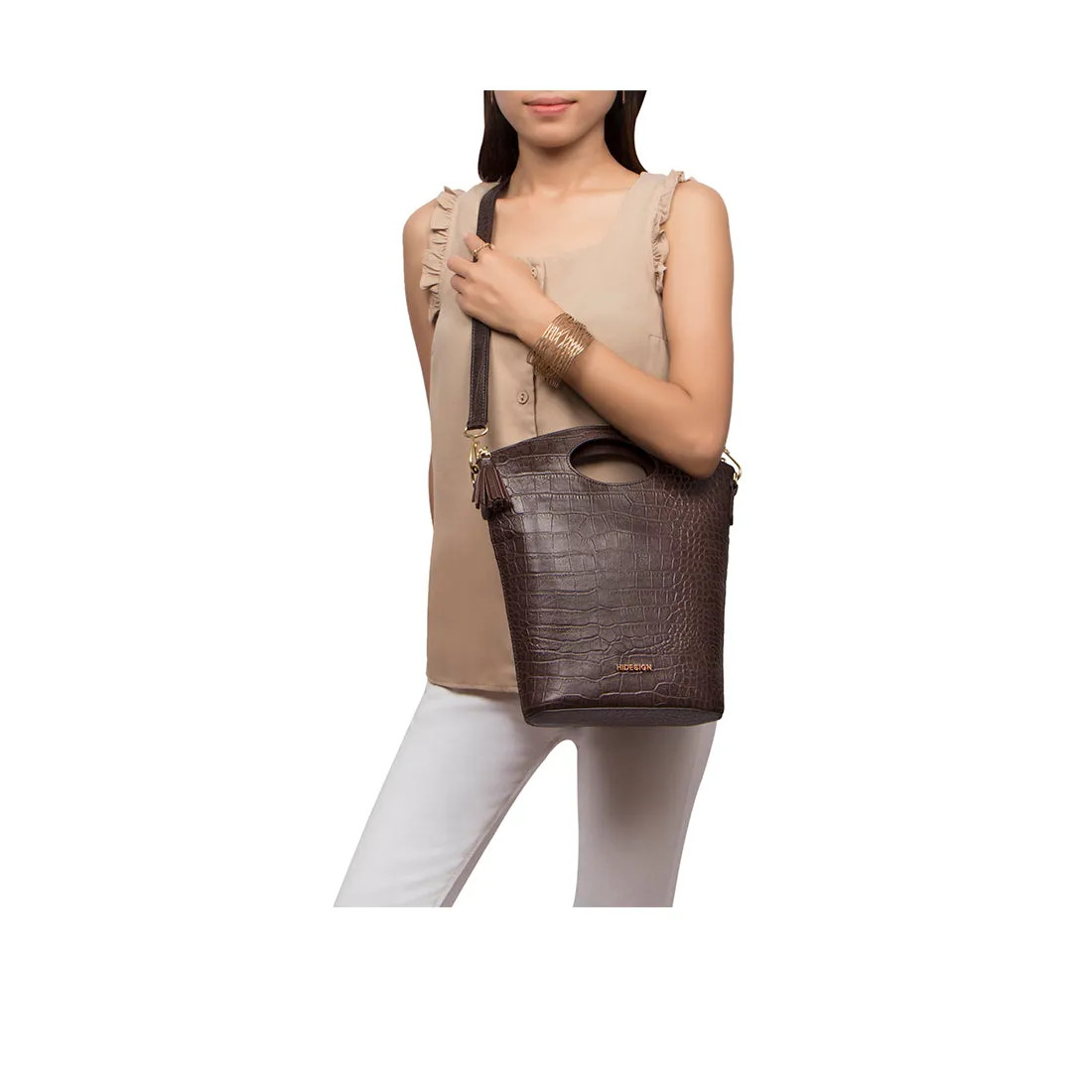 ARICA 04 CROSSBODY