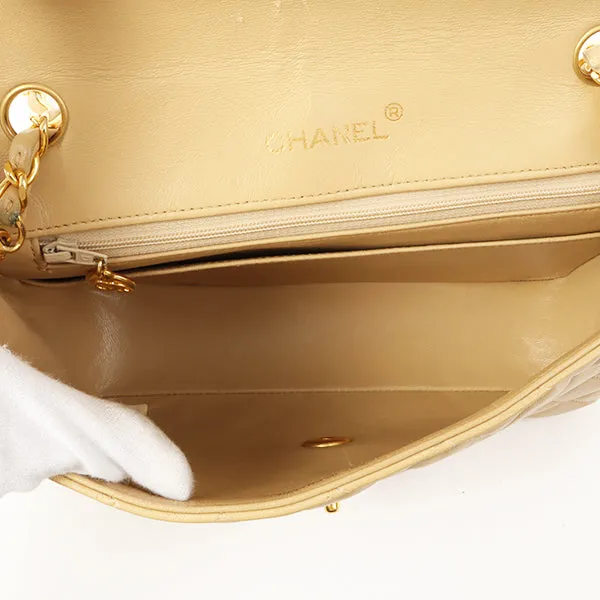 Chanel Around 1990 Made Round Flap Turn-Lock Chain Bag Beige