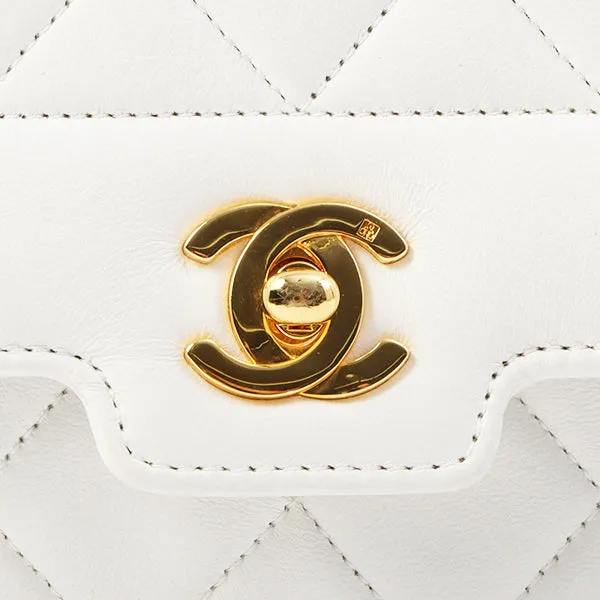 Chanel Around 1997 Made Edge Design Flap Turn-Lock Bijoux Chain Bag White
