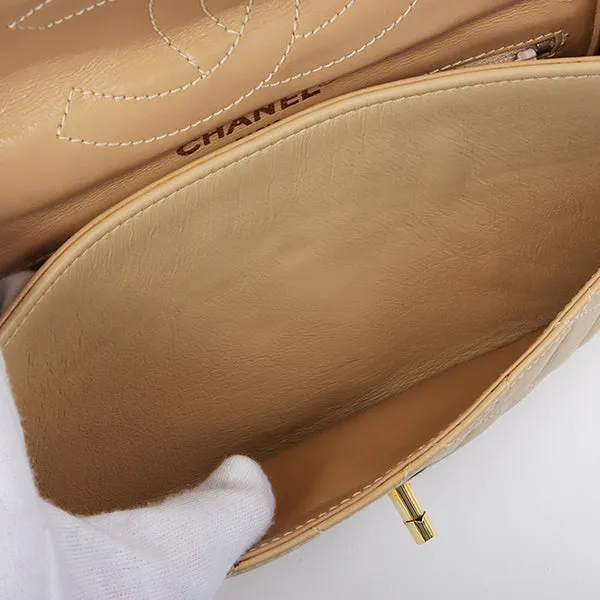 Chanel Around 1997 Made Paris Limited Design Flap Turn-Lock Chain Bag Beige