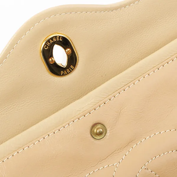 Chanel Around 1997 Made Paris Limited Design Flap Turn-Lock Chain Bag Beige