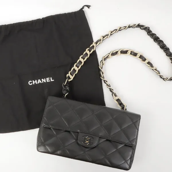 Chanel Around 2000 Made Turn-Lock Plate Plastic Chain Bag Black