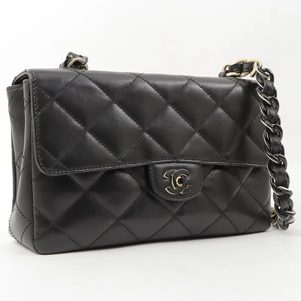 Chanel Around 2000 Made Turn-Lock Plate Plastic Chain Bag Black