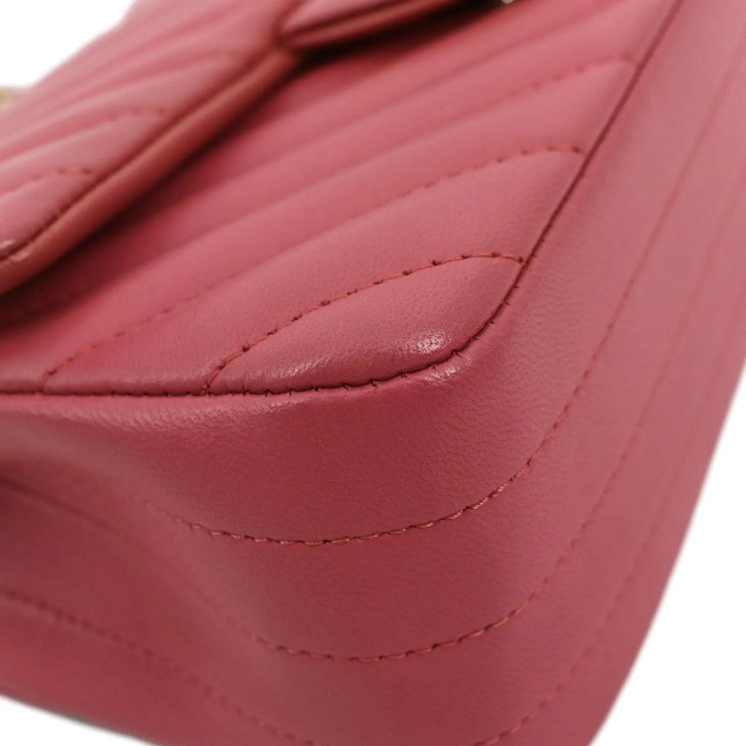 CL Timeless Classic Square Flap Chevron Calfskin Leather Crossbody Bag Pink