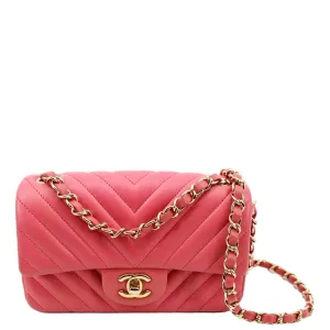 CL Timeless Classic Square Flap Chevron Calfskin Leather Crossbody Bag Pink