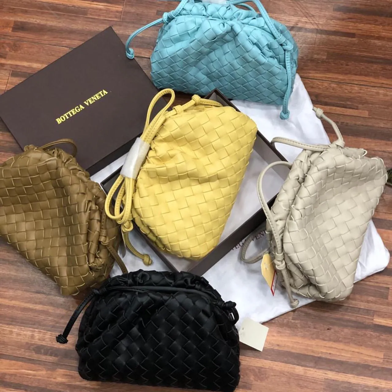 Designer Bags - BVT - 6632