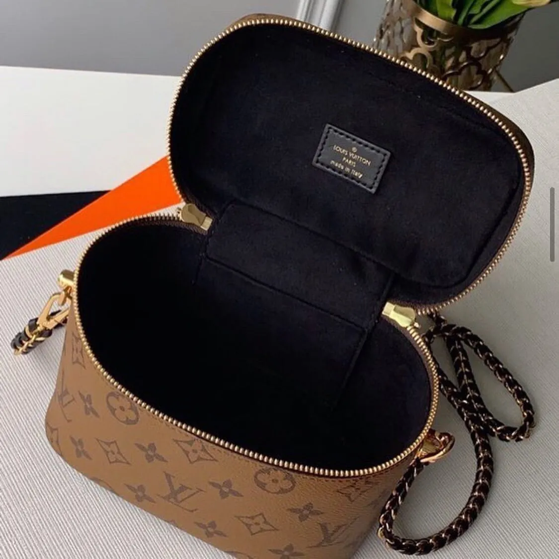 Designer Bags - LOV - 6002