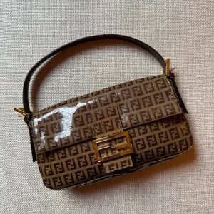 Fendi Baguette Patent Zucchino