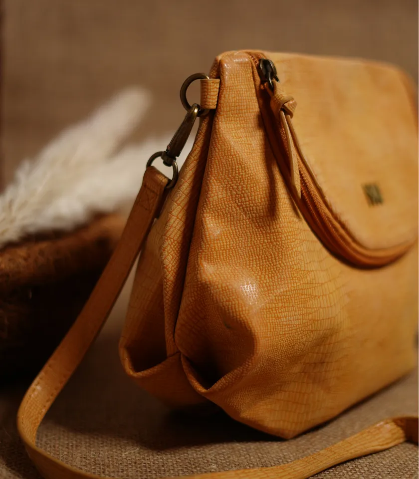 Honey Gleam Shoulder Bag