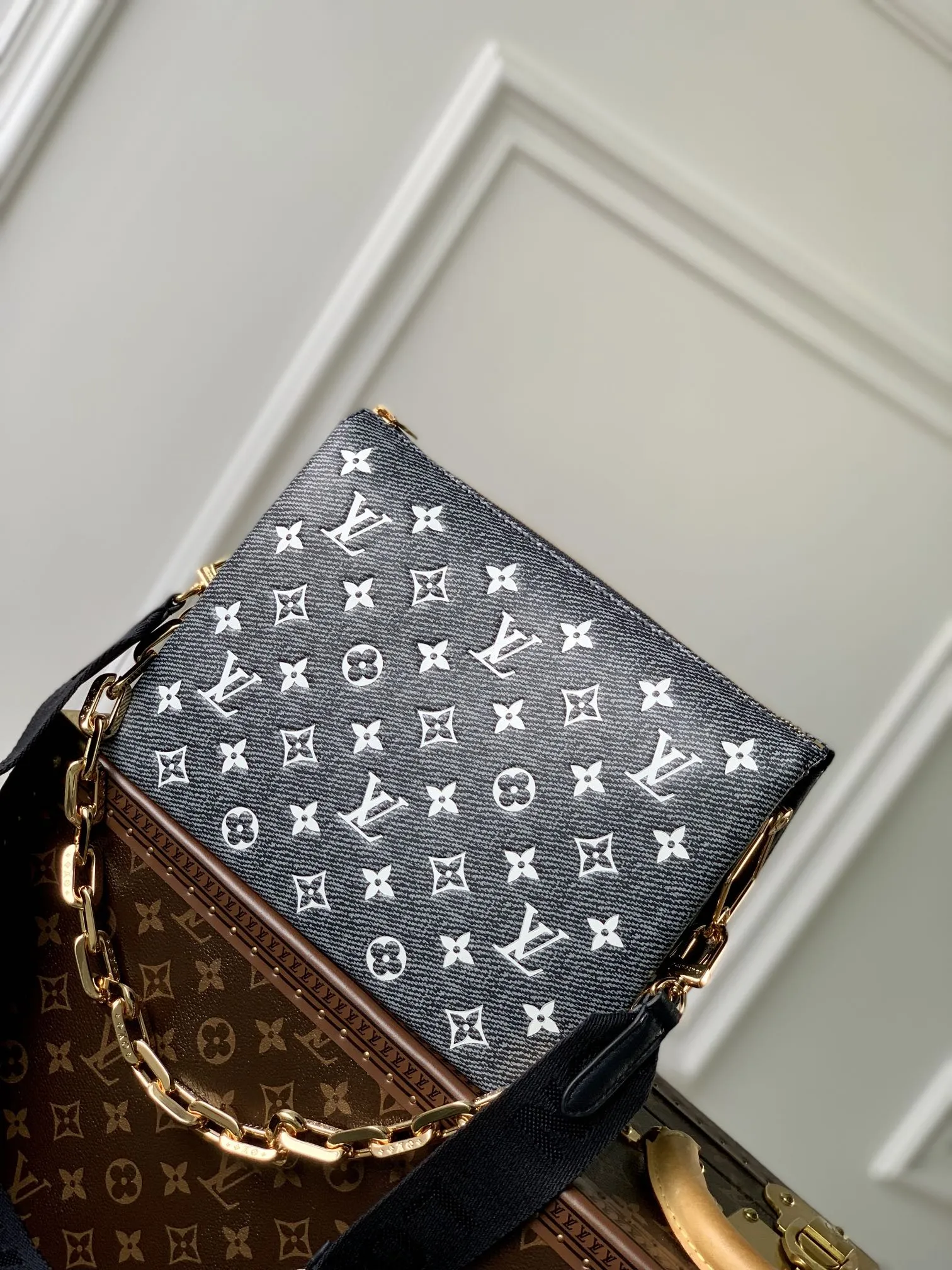 Luxury Handbags - 6839