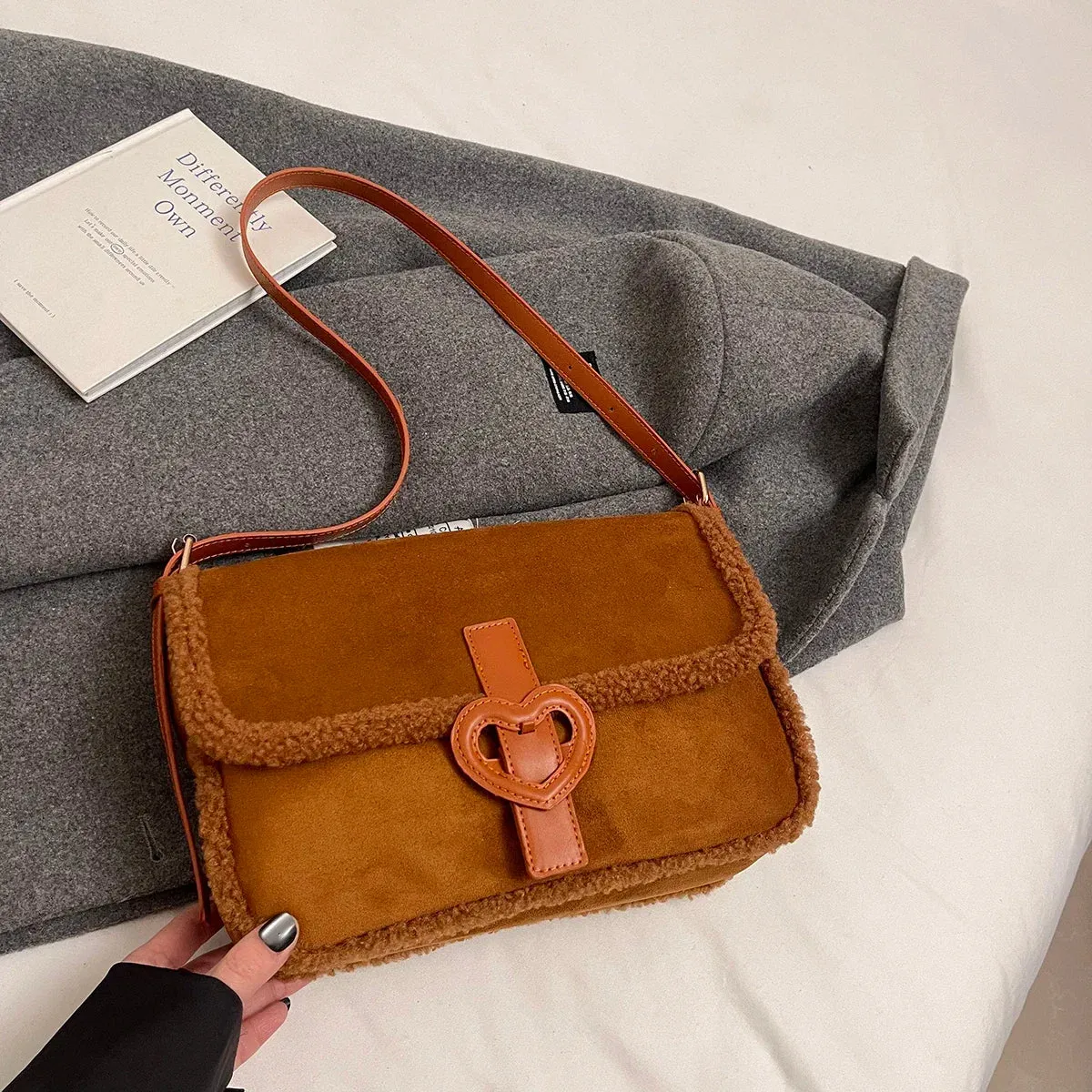 UAKISS  -  2024 Winter Y2K Retro Design Small PU Leather Flap Bag Women Fashion Handbags and Purses Shoulder Bag Y2K Crossbody Bag